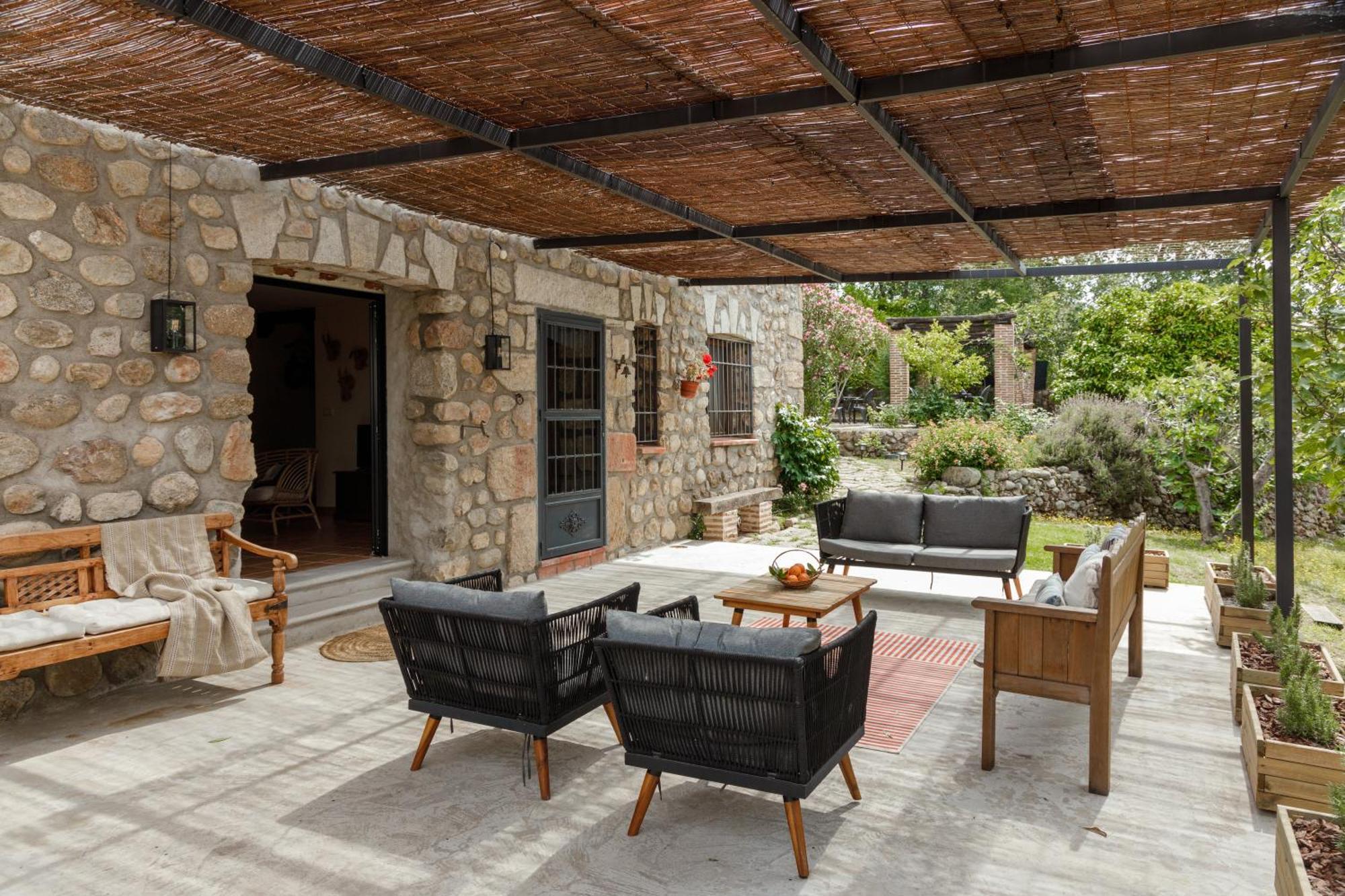 Casa Rural En Candeleda Con Piscina Y Un Maravilloso Jardin 외부 사진
